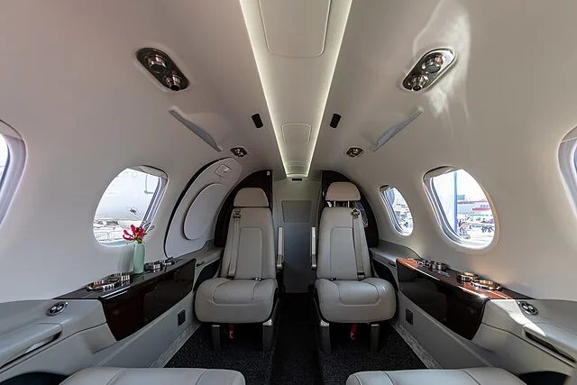 Embraer Phenom 100