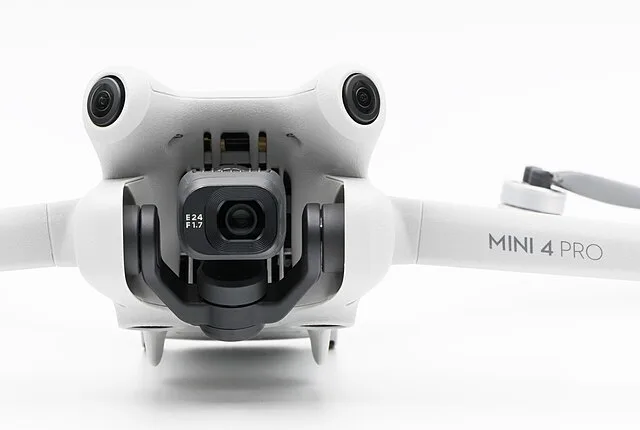 DJI Mini 5 Pro Outclasses Mini 4 Pro with Stunning Sensor & Ultra-Long Flight Time 2 Mini 4 Pro